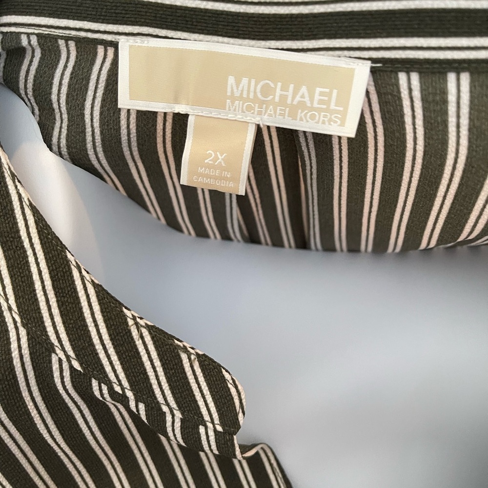 MICHAEL Michael Kors Black and White Striped Blouse - Picture 3 of 3